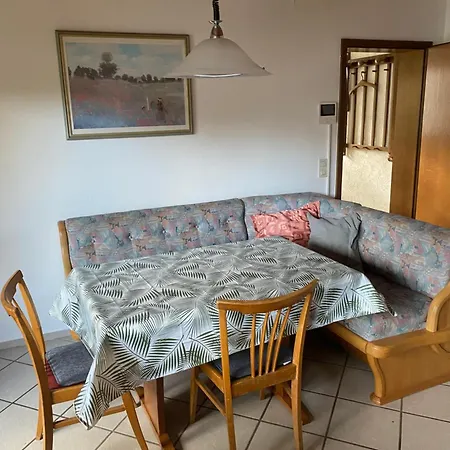 Apartment Elli *